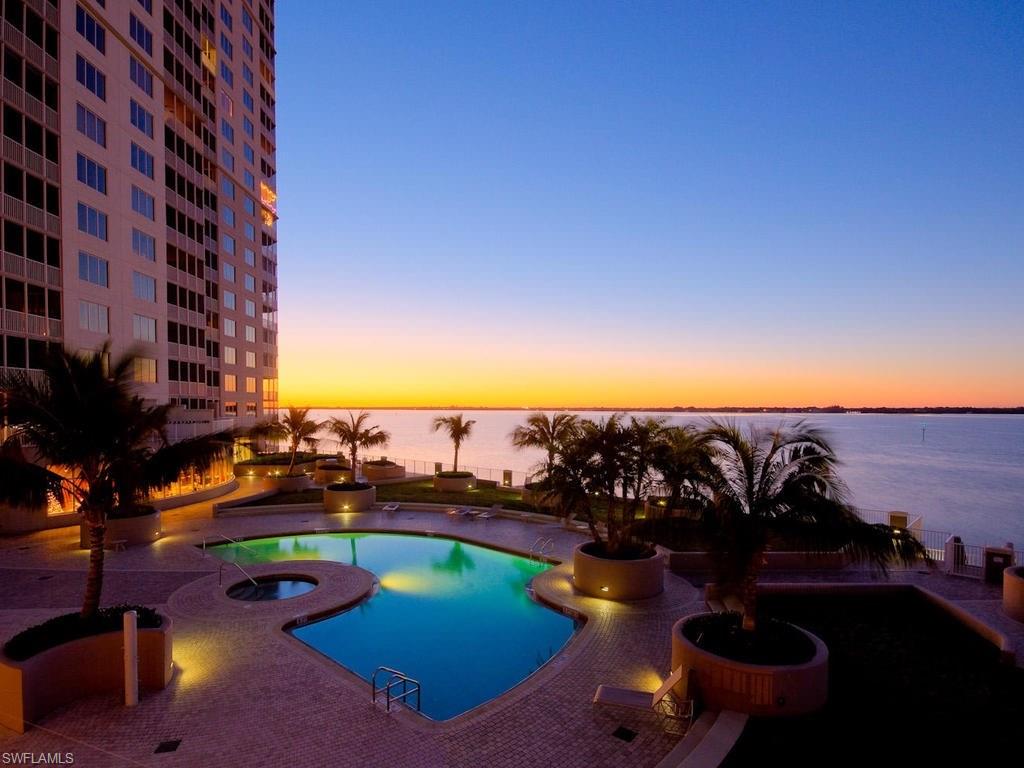 HIGH POINT PLACE - Residential