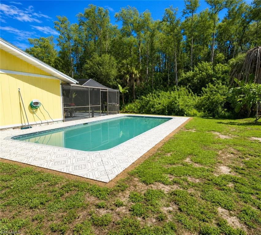 RIVERDALE SHORES - Residential