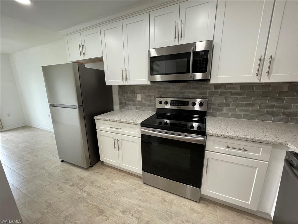 ABBEY AT BERKSHIRE VILLAGE - Residential Lease