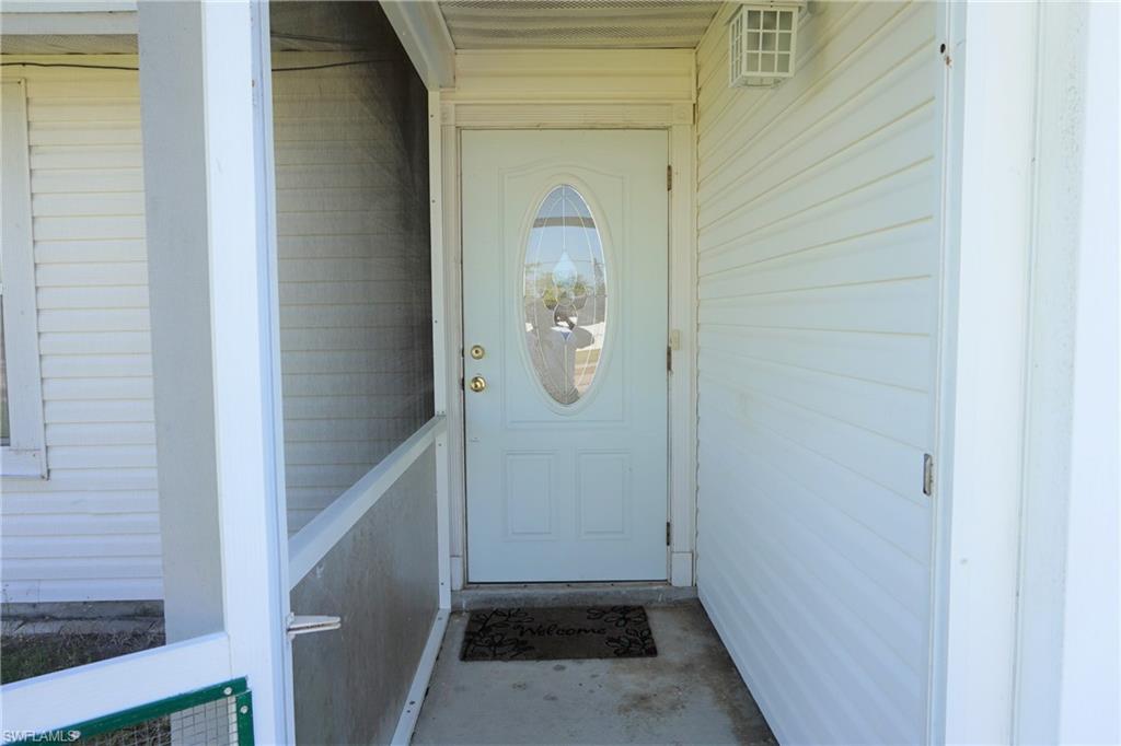 CAPE CORAL - Residential