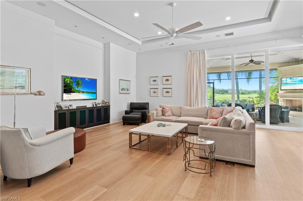 QUAIL WEST - Residential