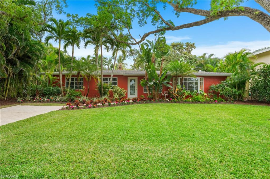 OLDE NAPLES - Residential