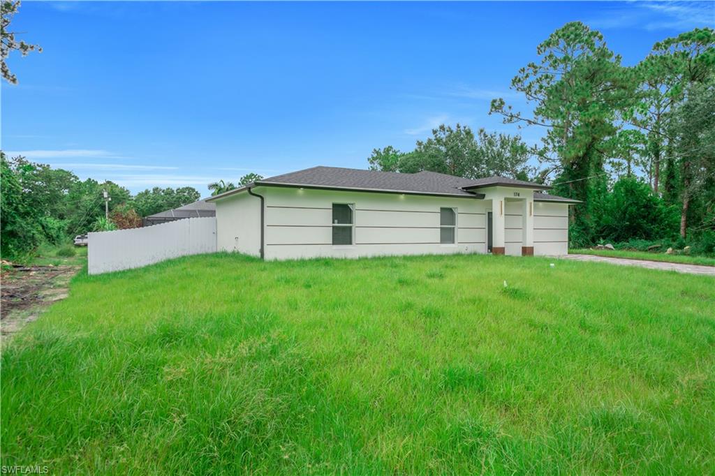 LEHIGH ACRES - Residential