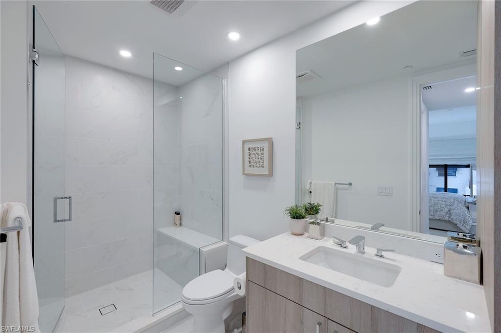 QUATTRO AT NAPLES SQUARE - Residential