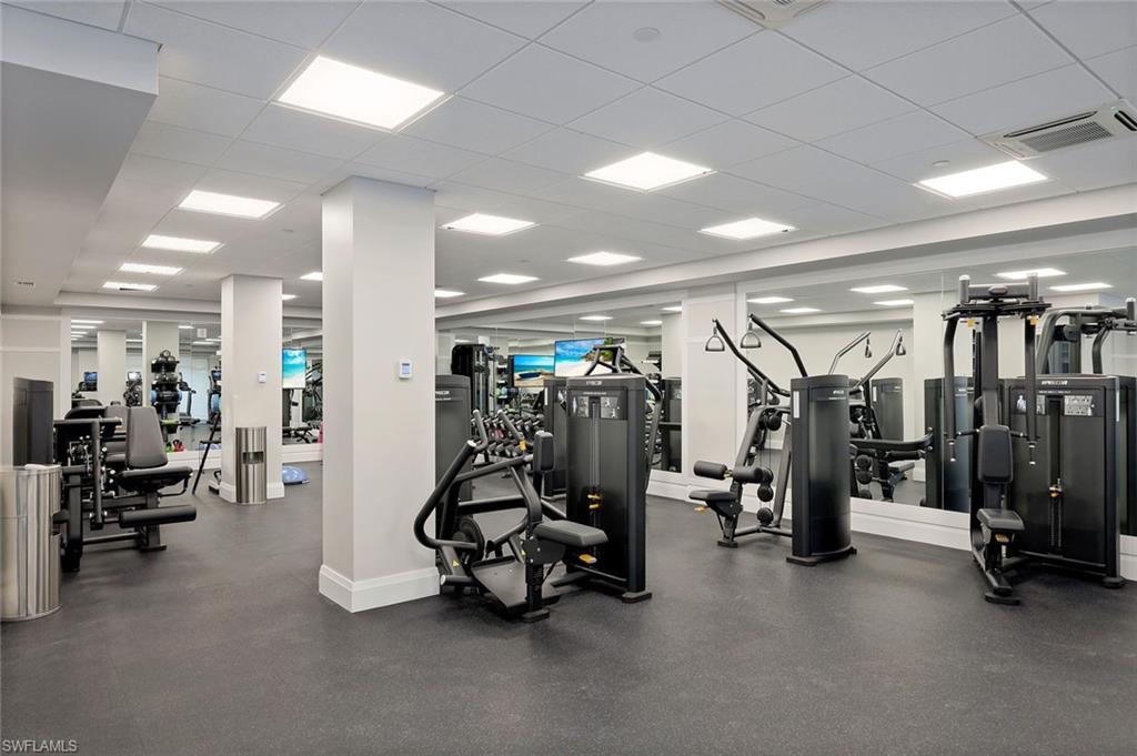 QUATTRO AT NAPLES SQUARE - Residential