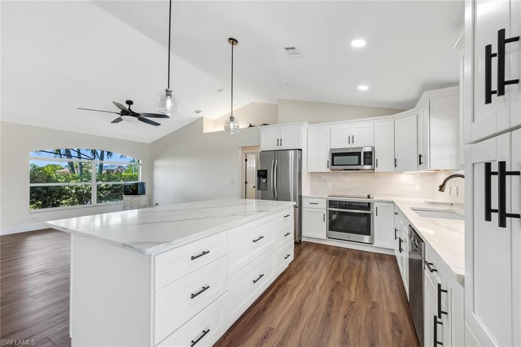 GOLDEN GATE ESTATES - Residential