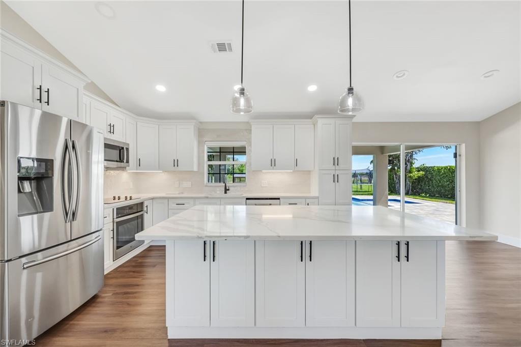 GOLDEN GATE ESTATES - Residential