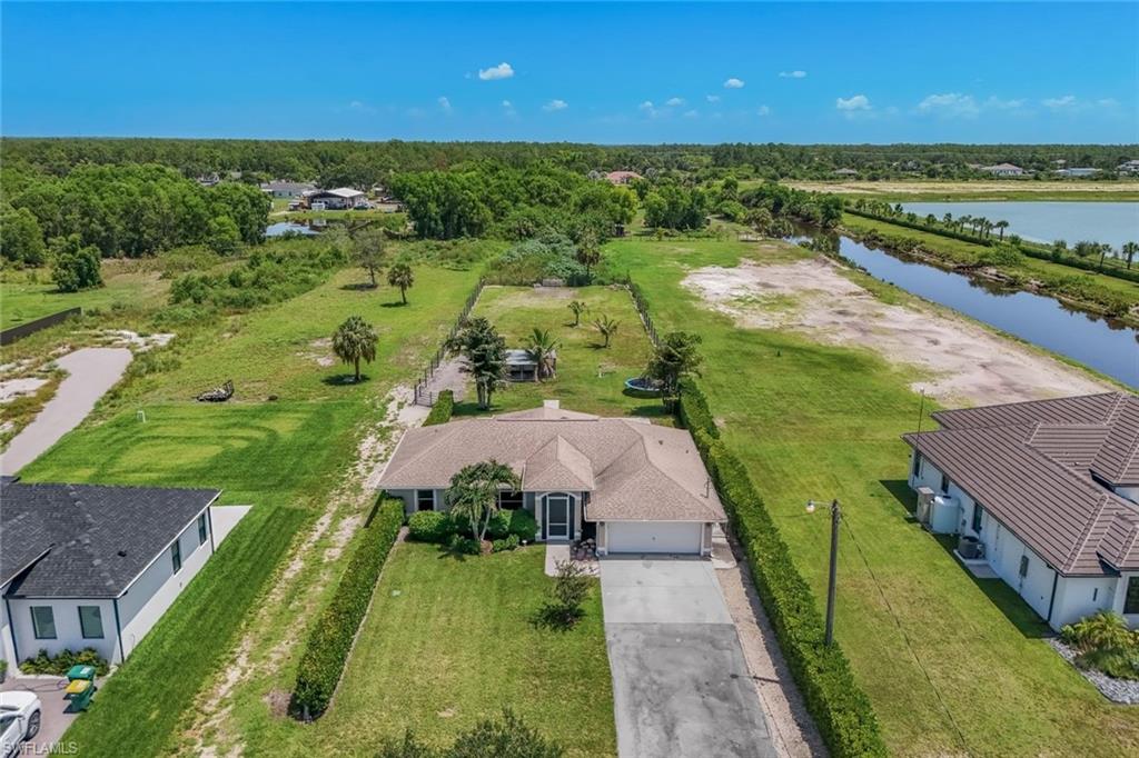 GOLDEN GATE ESTATES - Residential