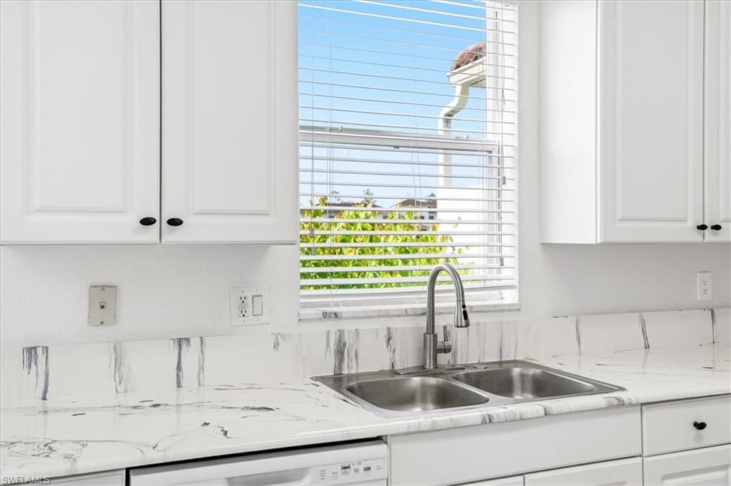 FALLS OF PORTOFINO - Residential Lease