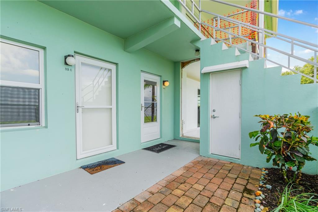 RIVER GARDEN CONDOMINIUM - Residential Lease