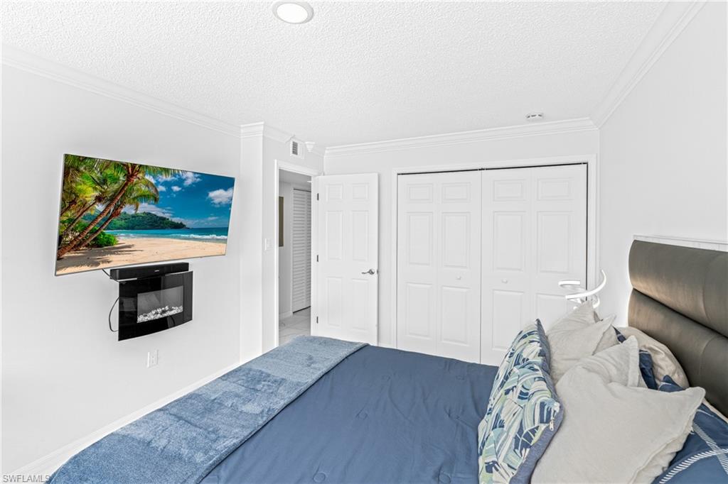 RIVER GARDEN CONDOMINIUM - Residential Lease