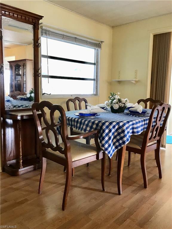 FOREST PARK MOBILE HOME - Residential