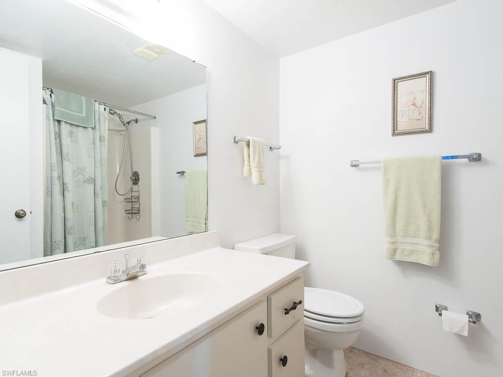 DAVIS LAKE CONDO - Residential