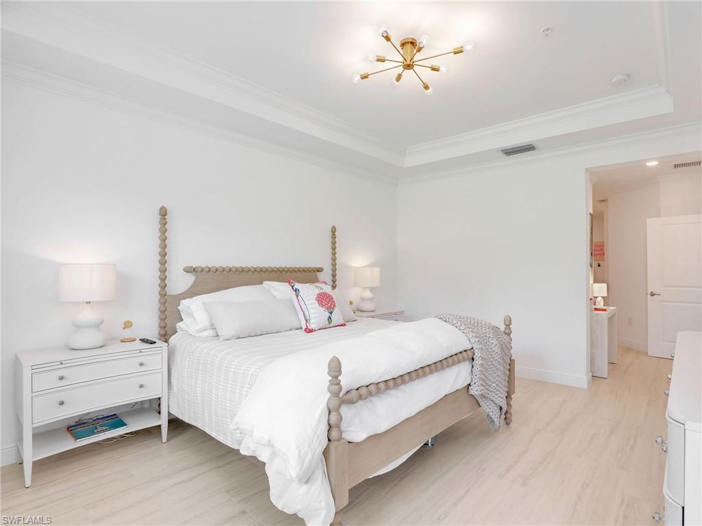 VIANSA - Residential Lease