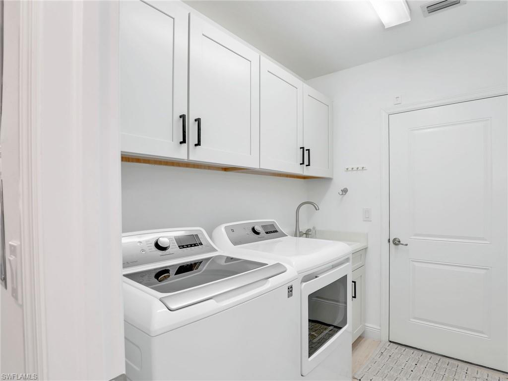 VIANSA - Residential Lease