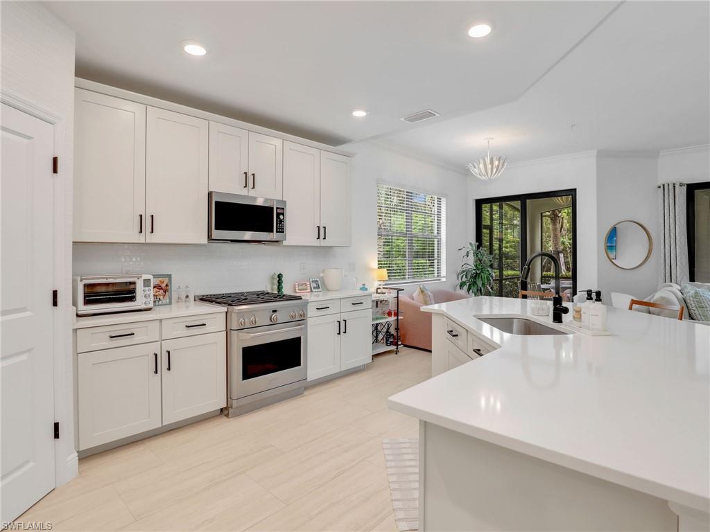 VIANSA - Residential Lease