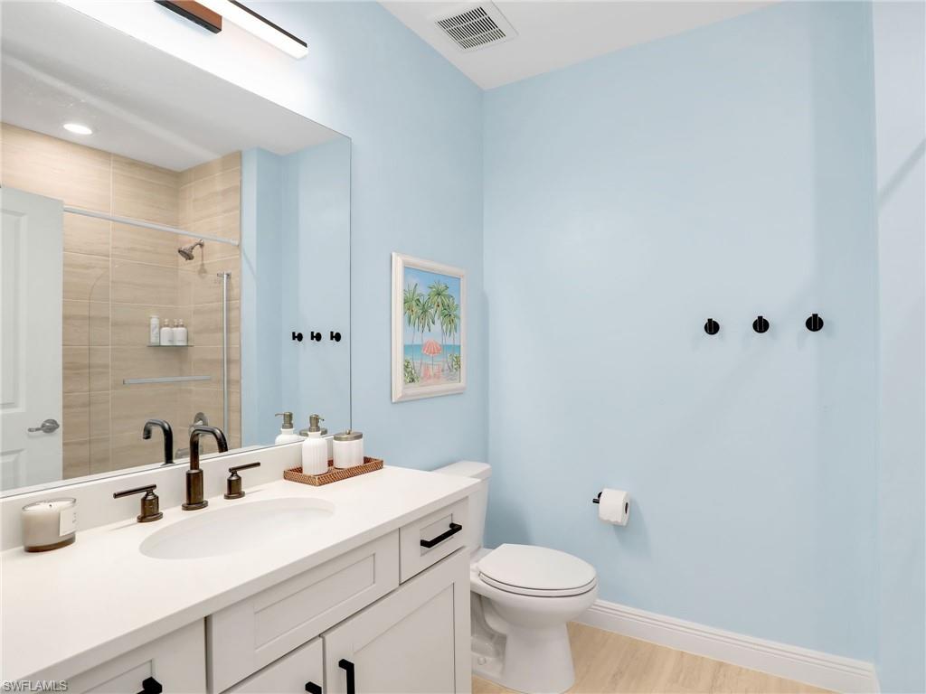 VIANSA - Residential Lease