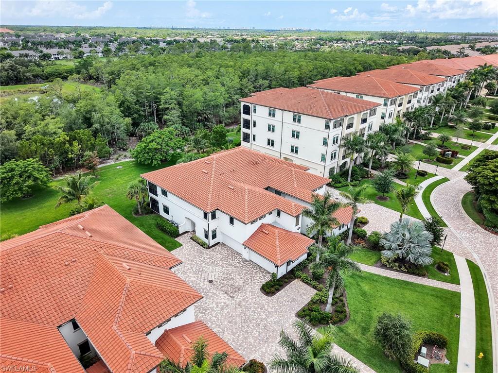 VIANSA - Residential Lease