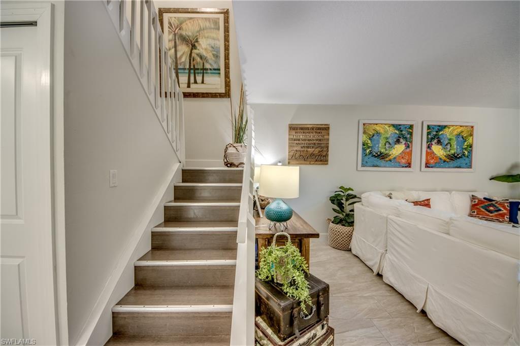 VILLAGE OF CEDARBEND - Residential Lease