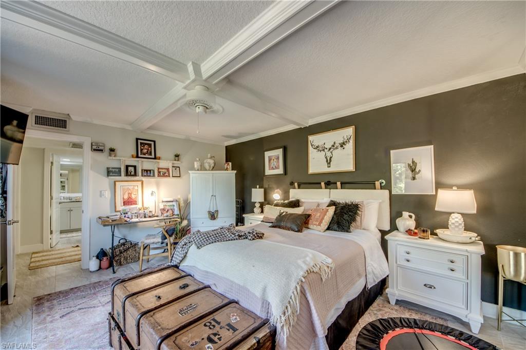 VILLAGE OF CEDARBEND - Residential Lease