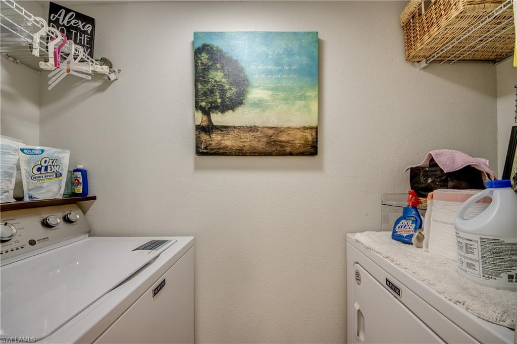 VILLAGE OF CEDARBEND - Residential Lease