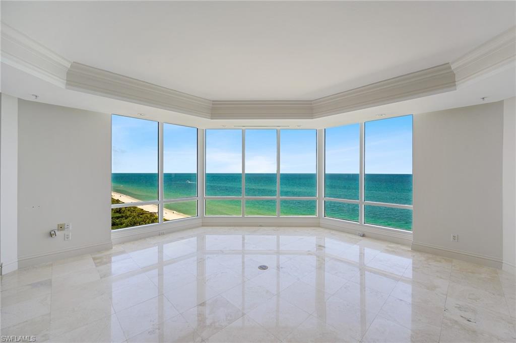 WINDSOR AT BAY COLONY - Residential