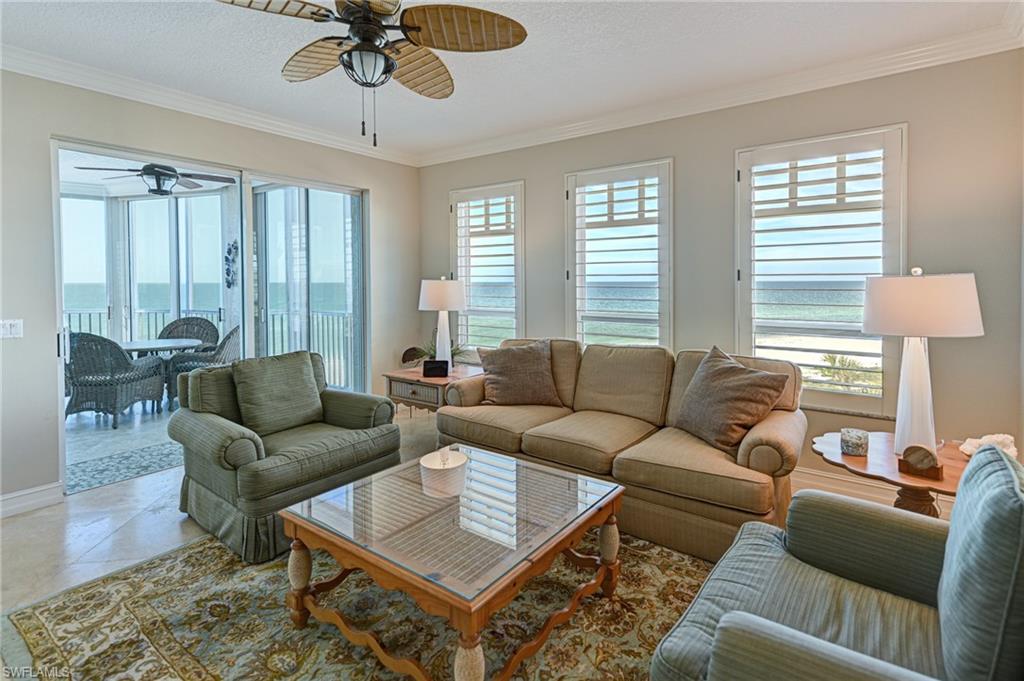 BAREFOOT BEACH CLUB - Residential