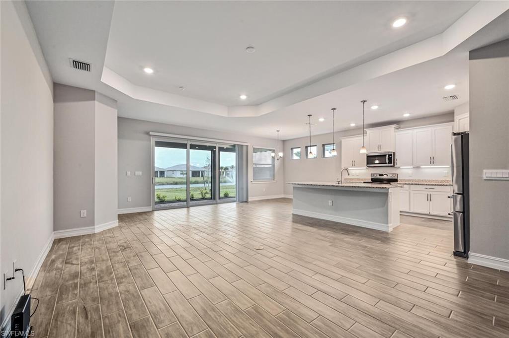 SEASONS AT BONITA - Residential