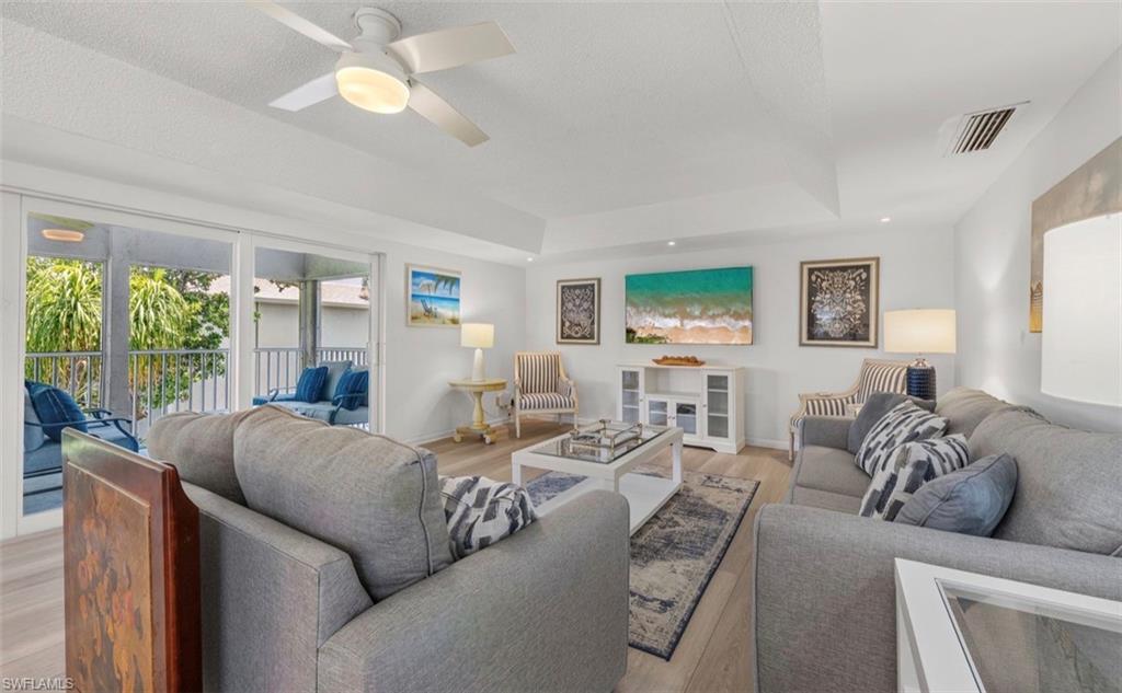 GLADES COUNTRY CLUB - Residential