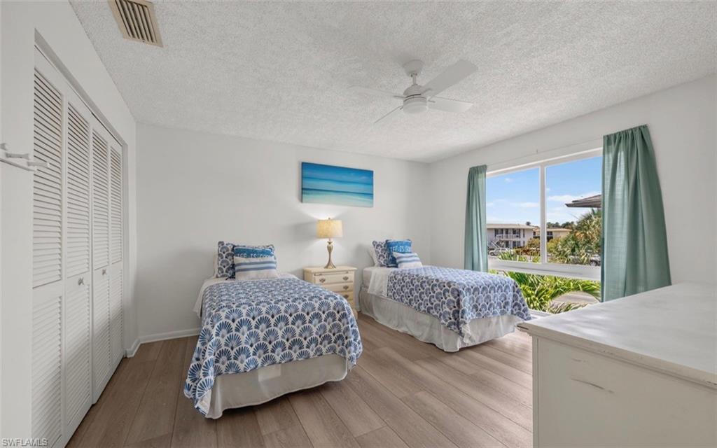 GLADES COUNTRY CLUB - Residential