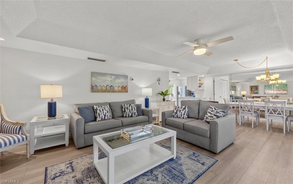 GLADES COUNTRY CLUB - Residential