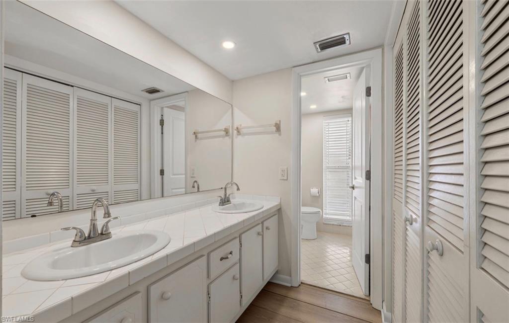 GLADES COUNTRY CLUB - Residential