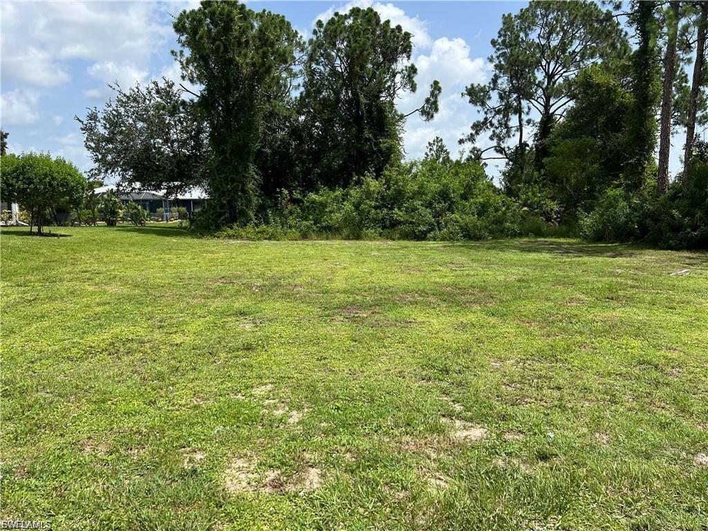 LEHIGH ACRES - Land