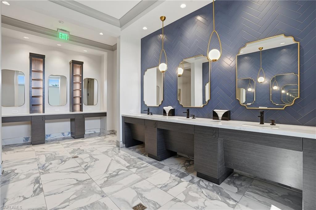 THE NATIONAL GOLF & COUNTRY CLUB AT AVE MARIA - Residential