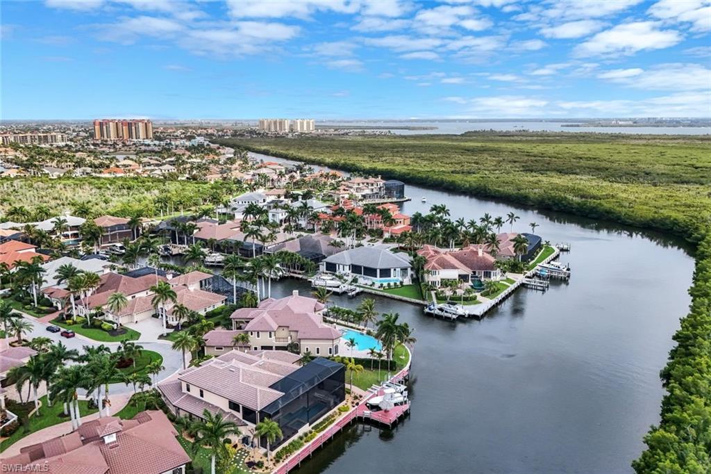 CAPE HARBOUR - Residential