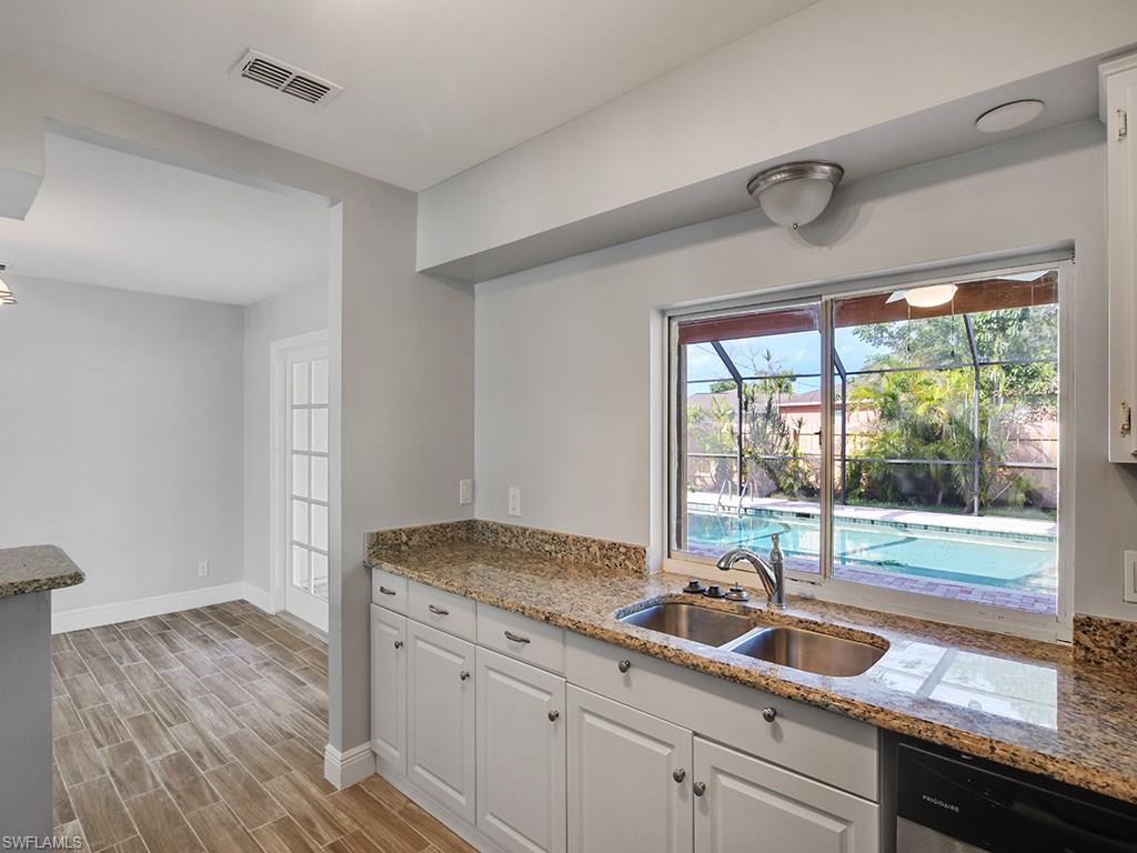 GOLDEN GATE CITY - Residential