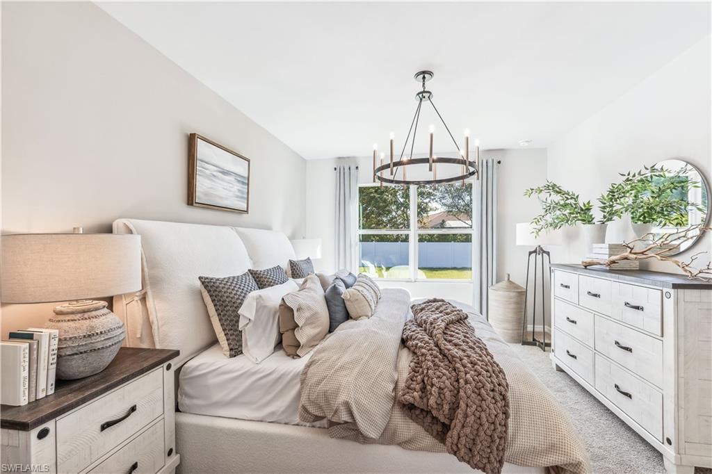 HEMINGWAY POINTE - Residential