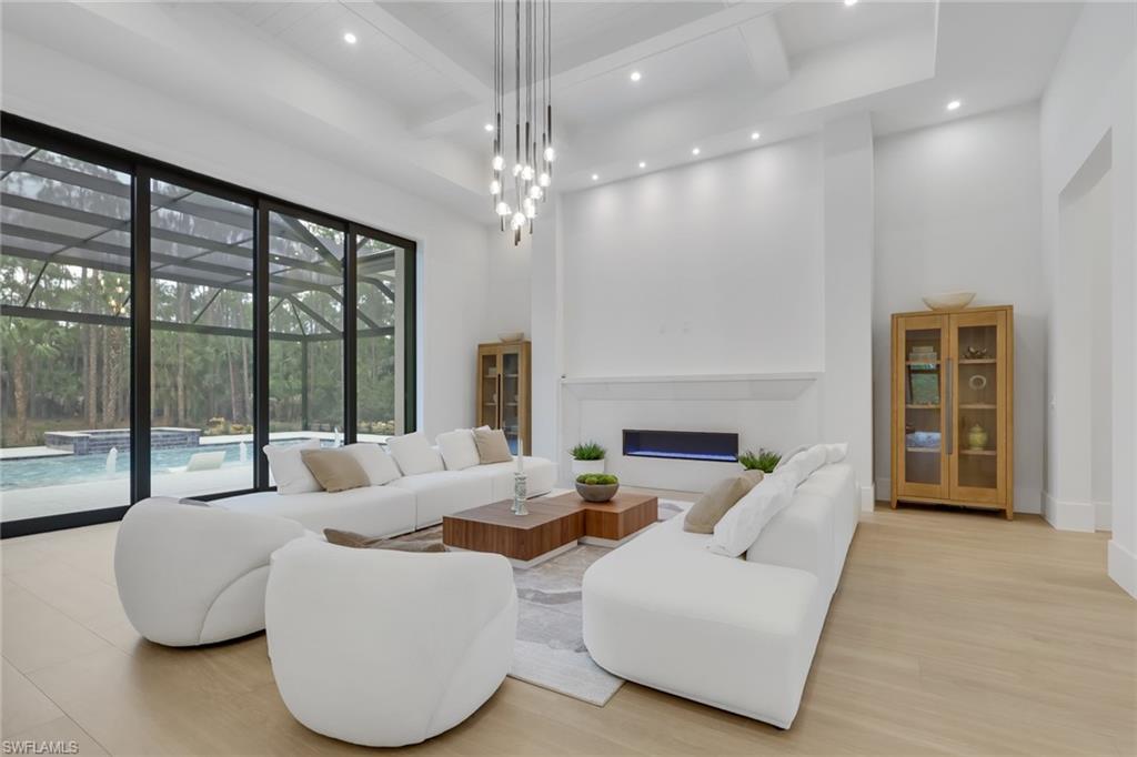 LOGAN WOODS - Residential