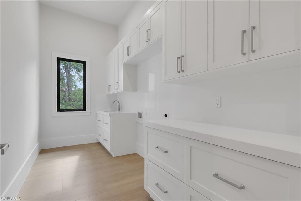 LOGAN WOODS - Residential