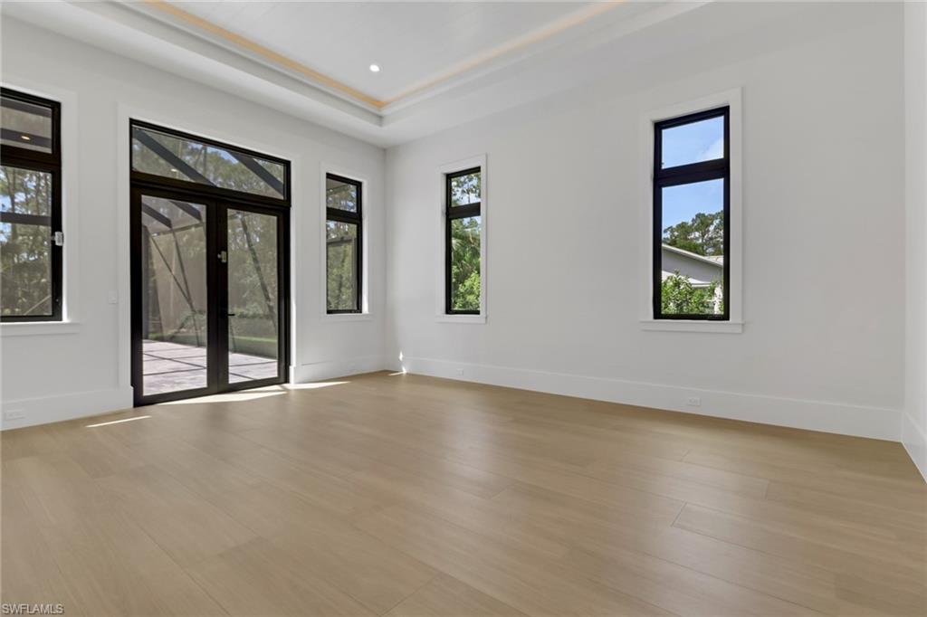 LOGAN WOODS - Residential
