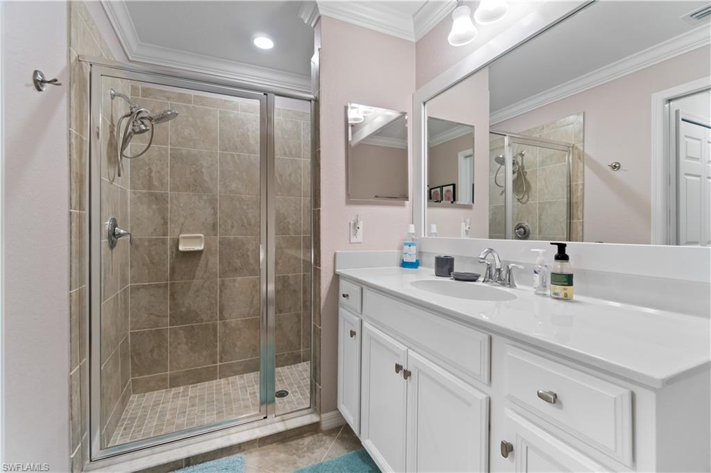 TREVI - Residential Lease