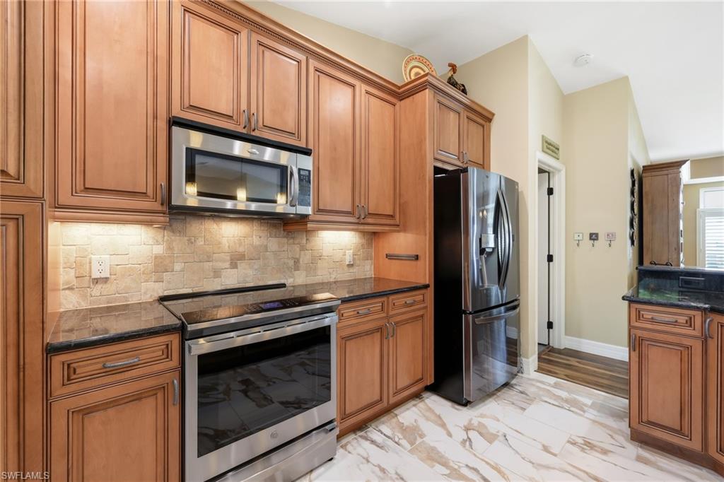ISLAND PARK WOODLANDS - Residential