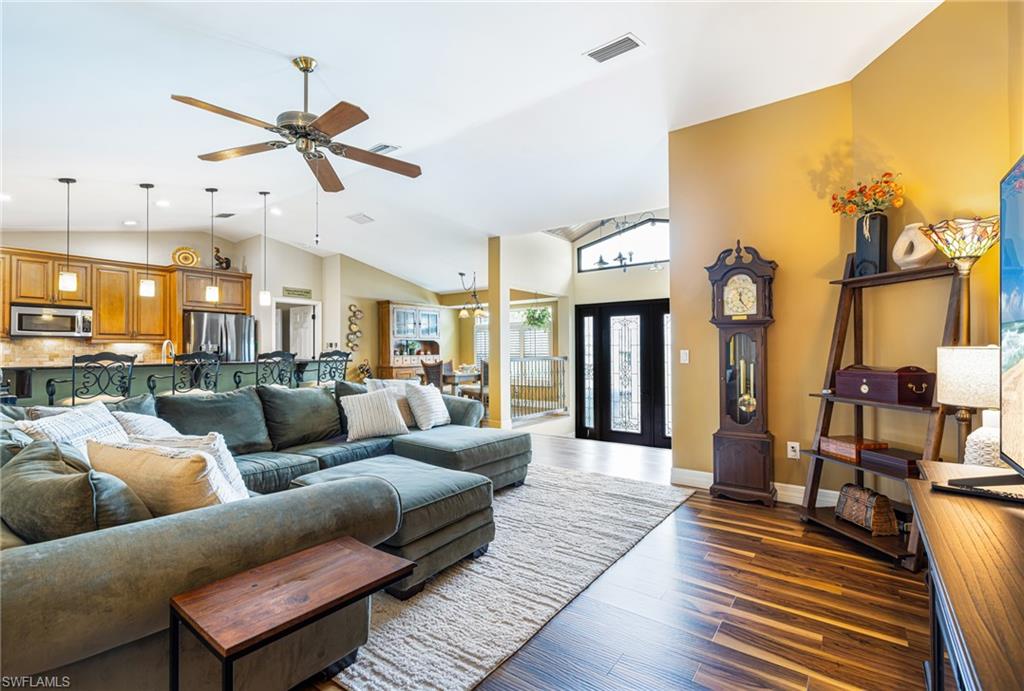 ISLAND PARK WOODLANDS - Residential