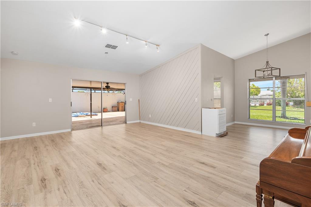 WOODCREST VILLAGE - Residential