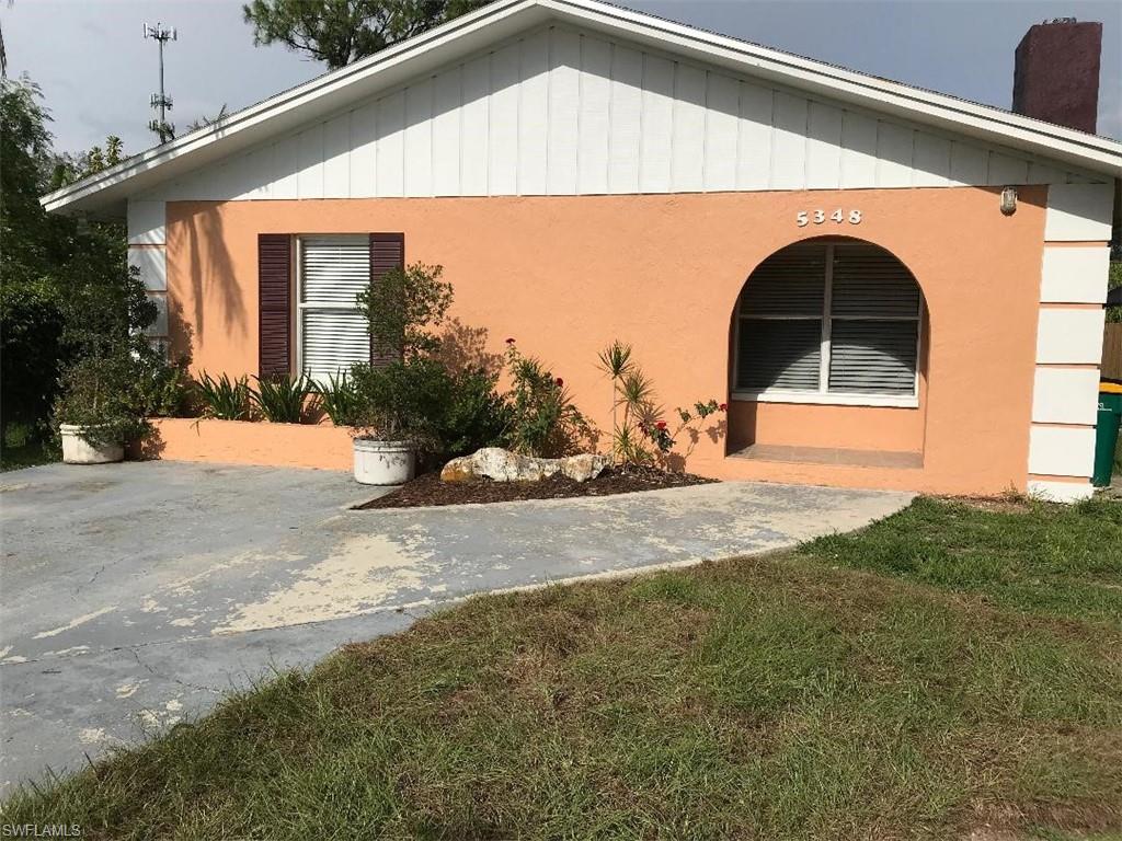 NAPLES MANOR - Residential