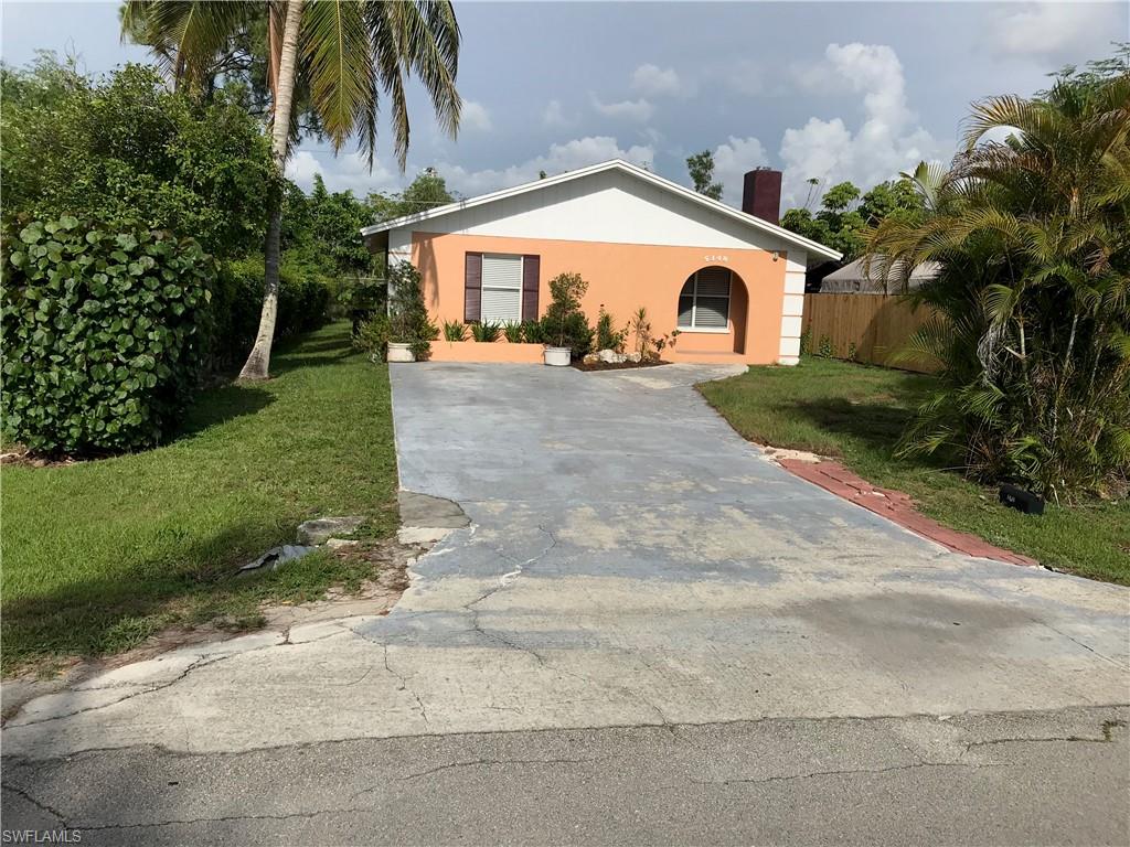 NAPLES MANOR - Residential