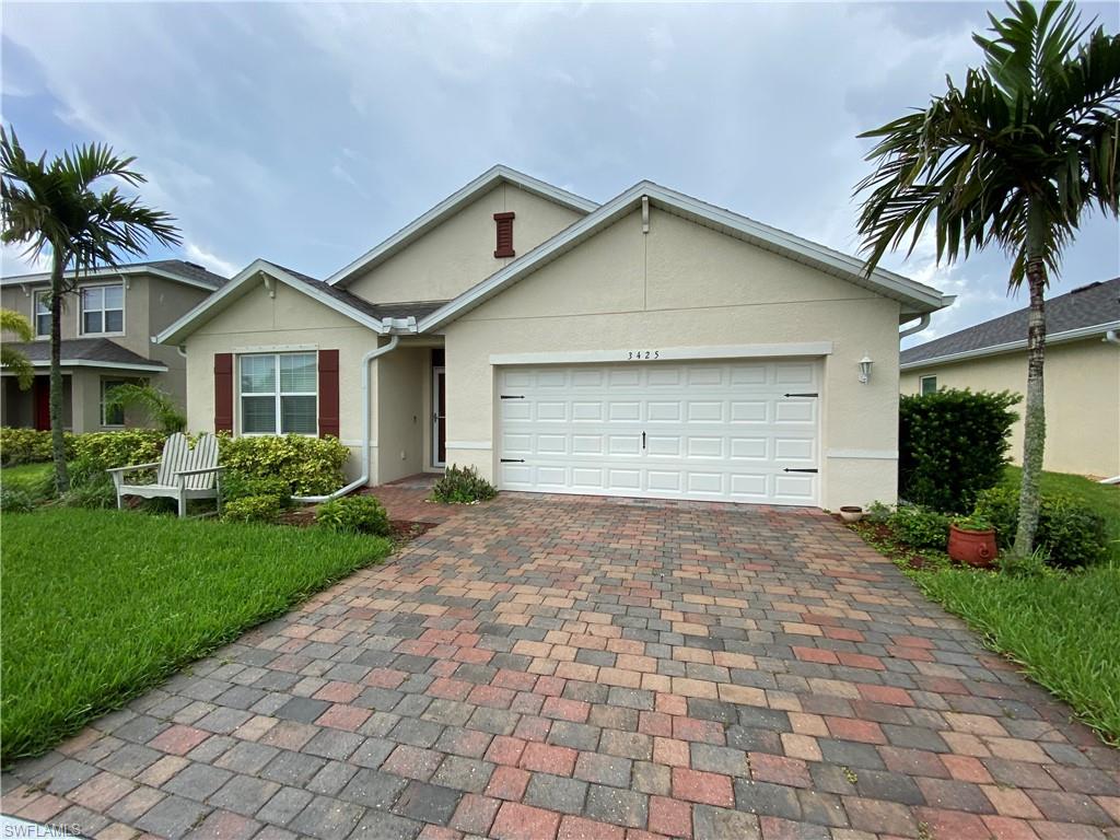 ENTRADA - Residential Lease