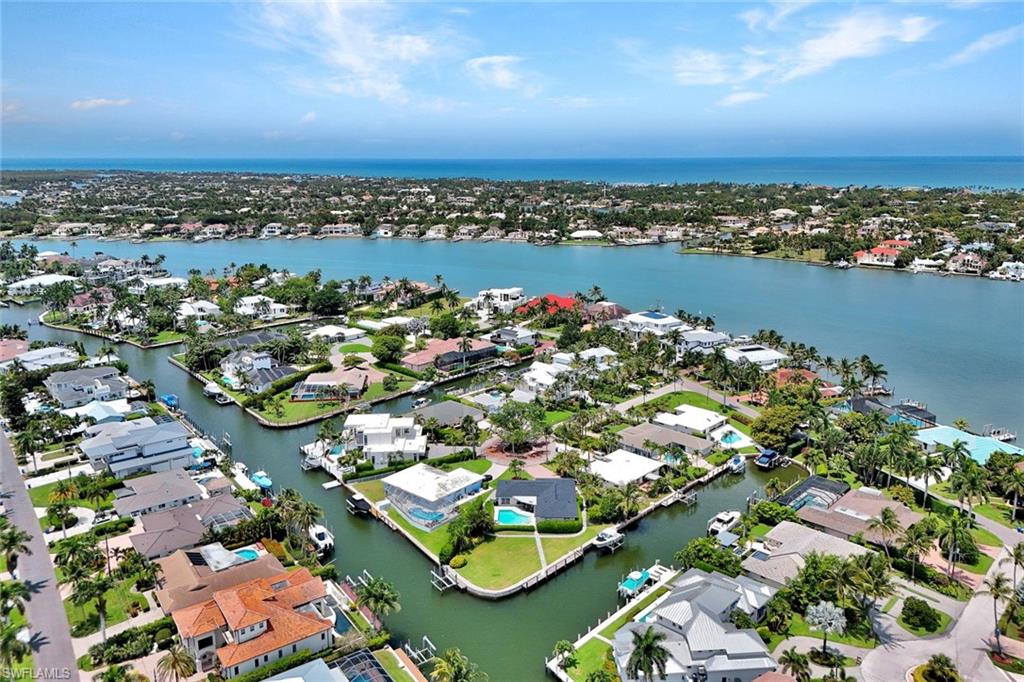 ROYAL HARBOR - Residential