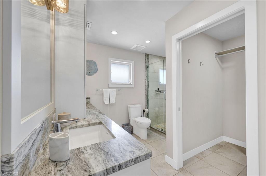 ROYAL HARBOR - Residential