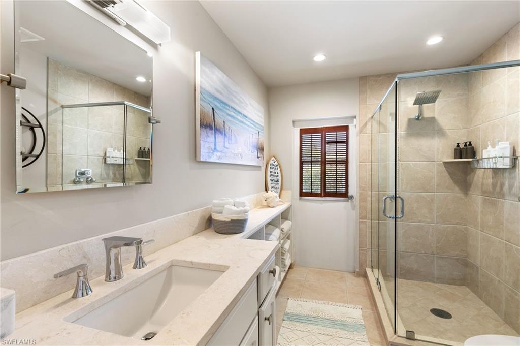 ROYAL HARBOR - Residential